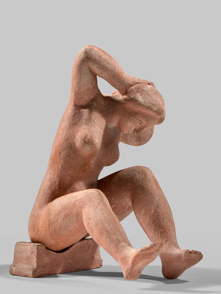 Dina assise sur un socle mobile by Aristide Maillol