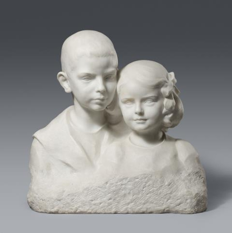 Geschwister Liselotte und Carl Heinrich von Eberhardt by Fritz Klimsch