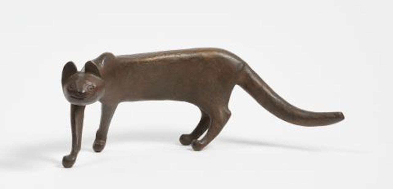 Laufende Katze by Gerhard Marcks