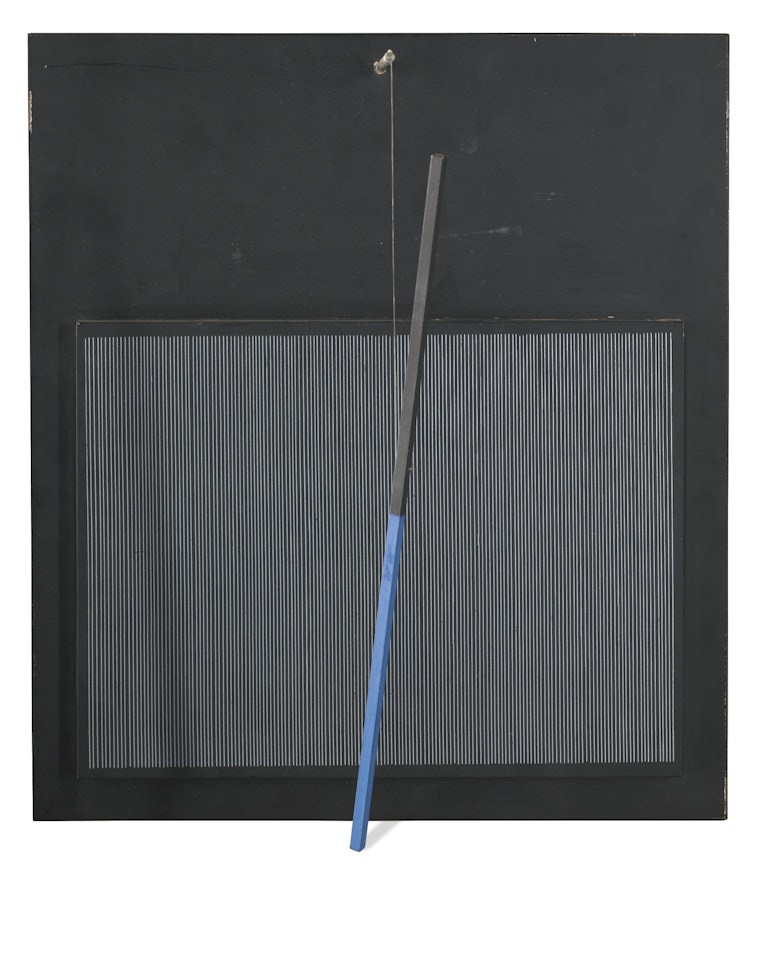 INCLINÉ BLEU ET NOIR by Jesus Rafael Soto