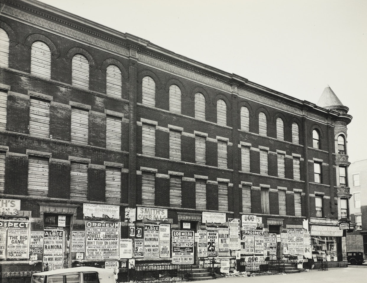 FOURTH AVENUE, NO. 154' by Berenice Abbott