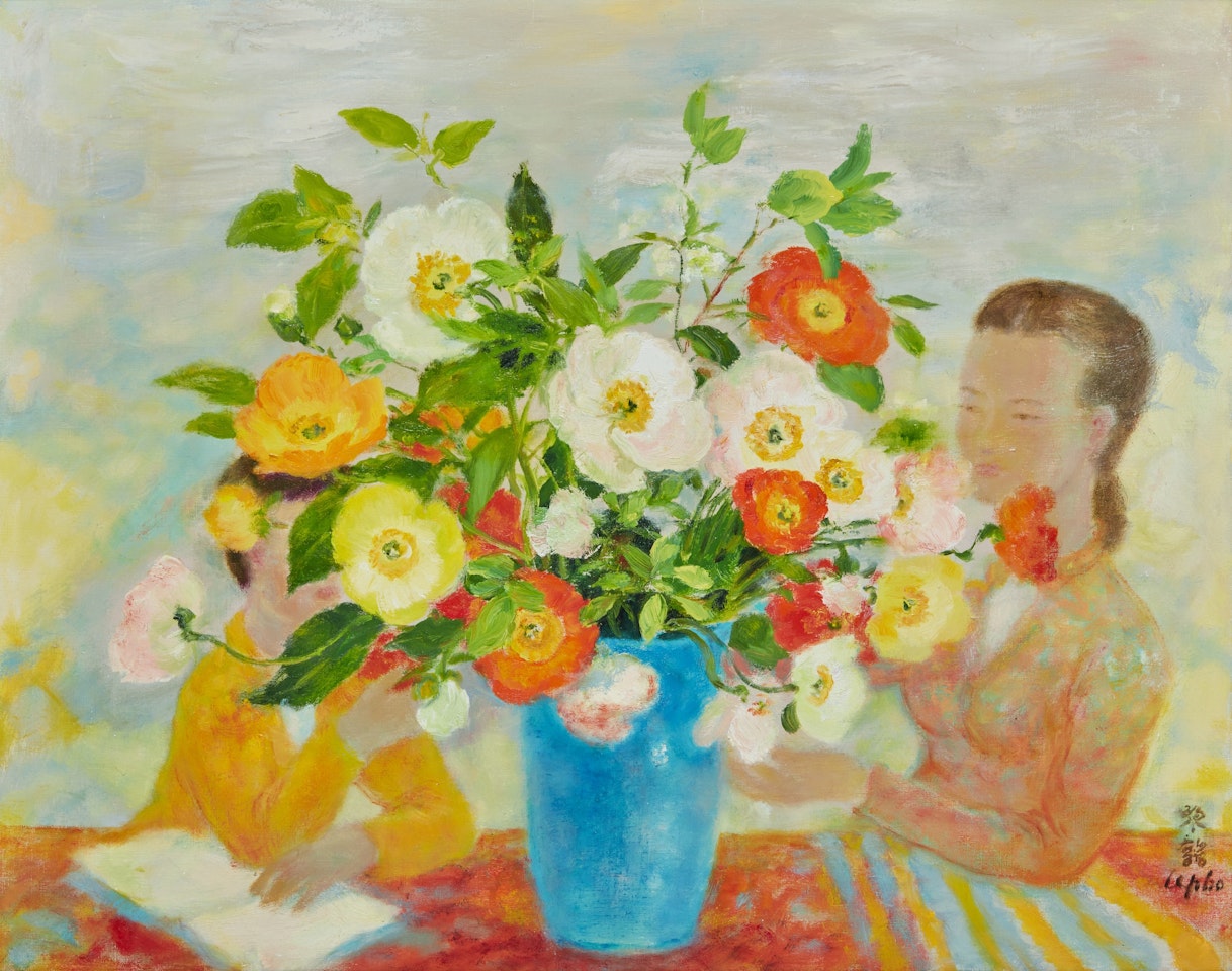 Le Vase Bleu by Le Pho