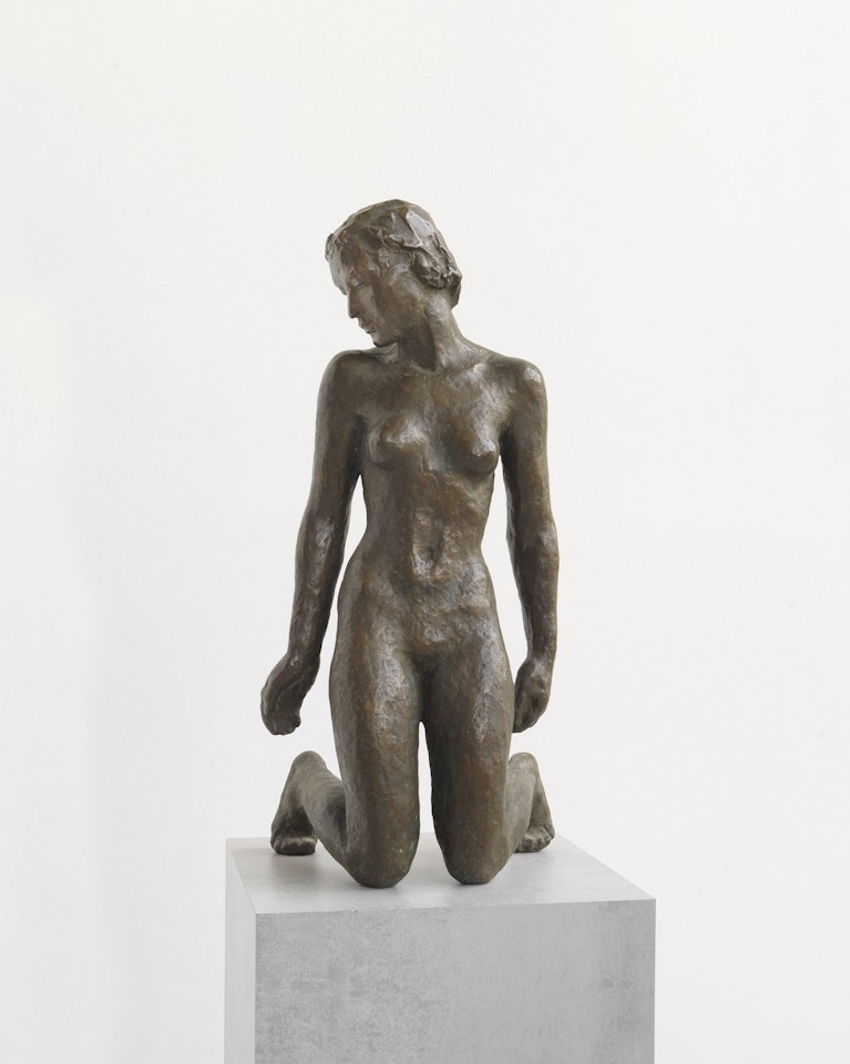 Die Kniende by Georg Kolbe