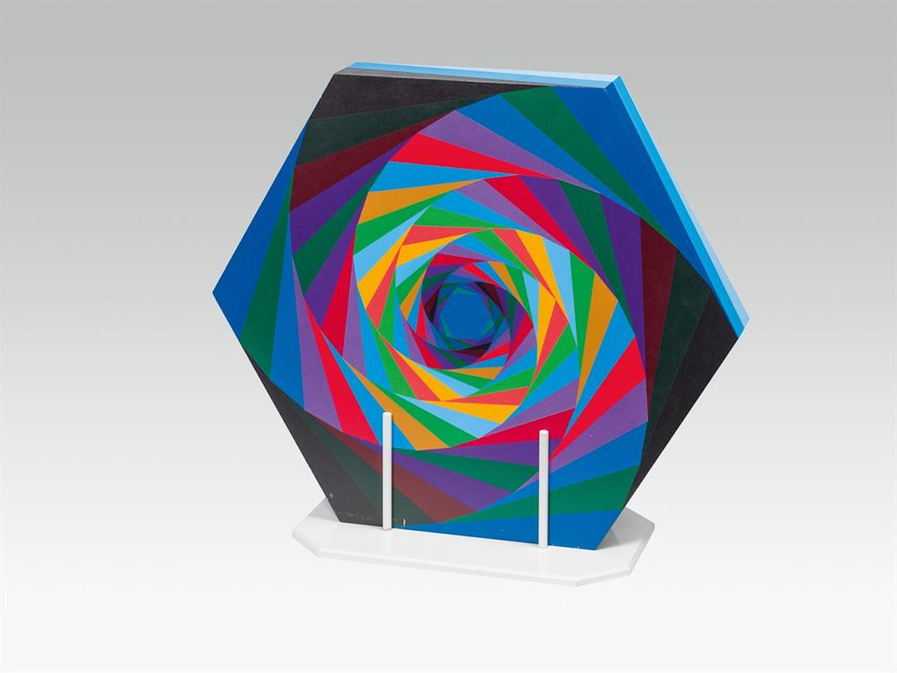 Tsillag by Victor Vasarely