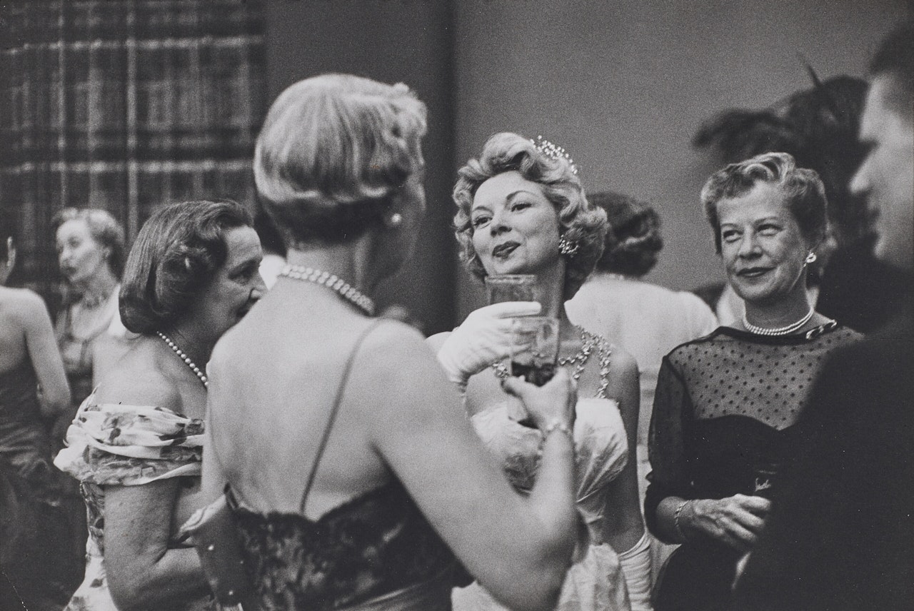 USA America - Wealthy & Plenty by Henri Cartier-Bresson