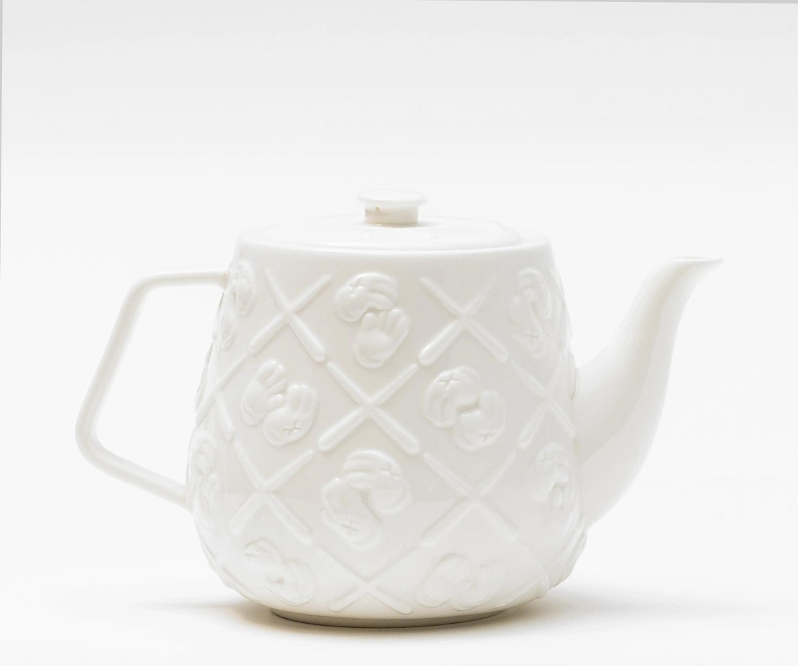 Teapot by Kaws