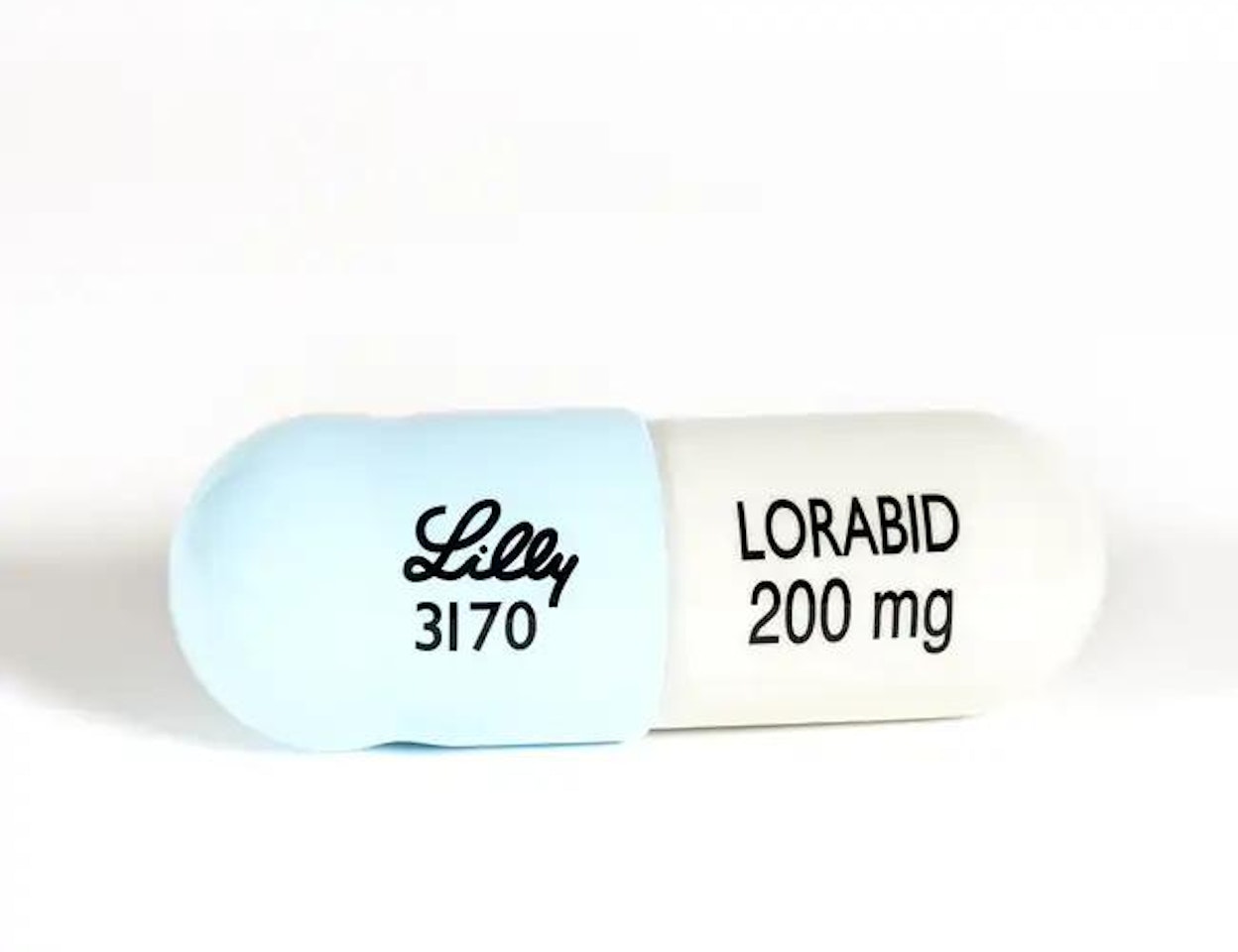 Lorabid 200mg by Damien Hirst