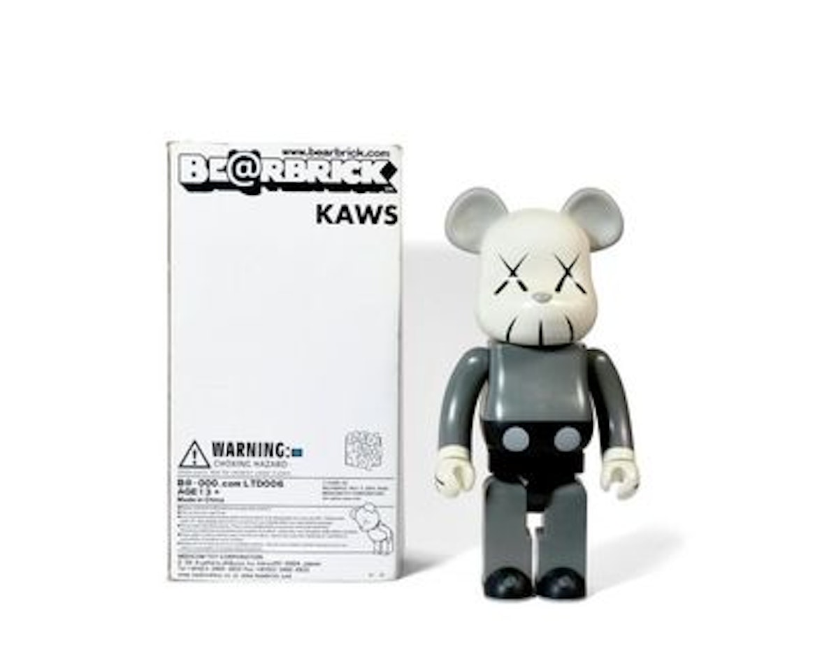 BEARBRICK COMPANION 1 000 % (Grey) by Kaws