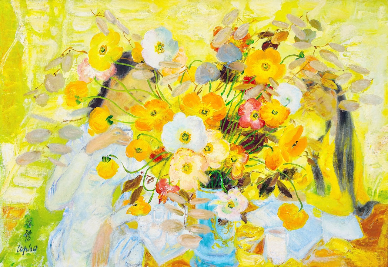 Ladies with flowers by Le Pho