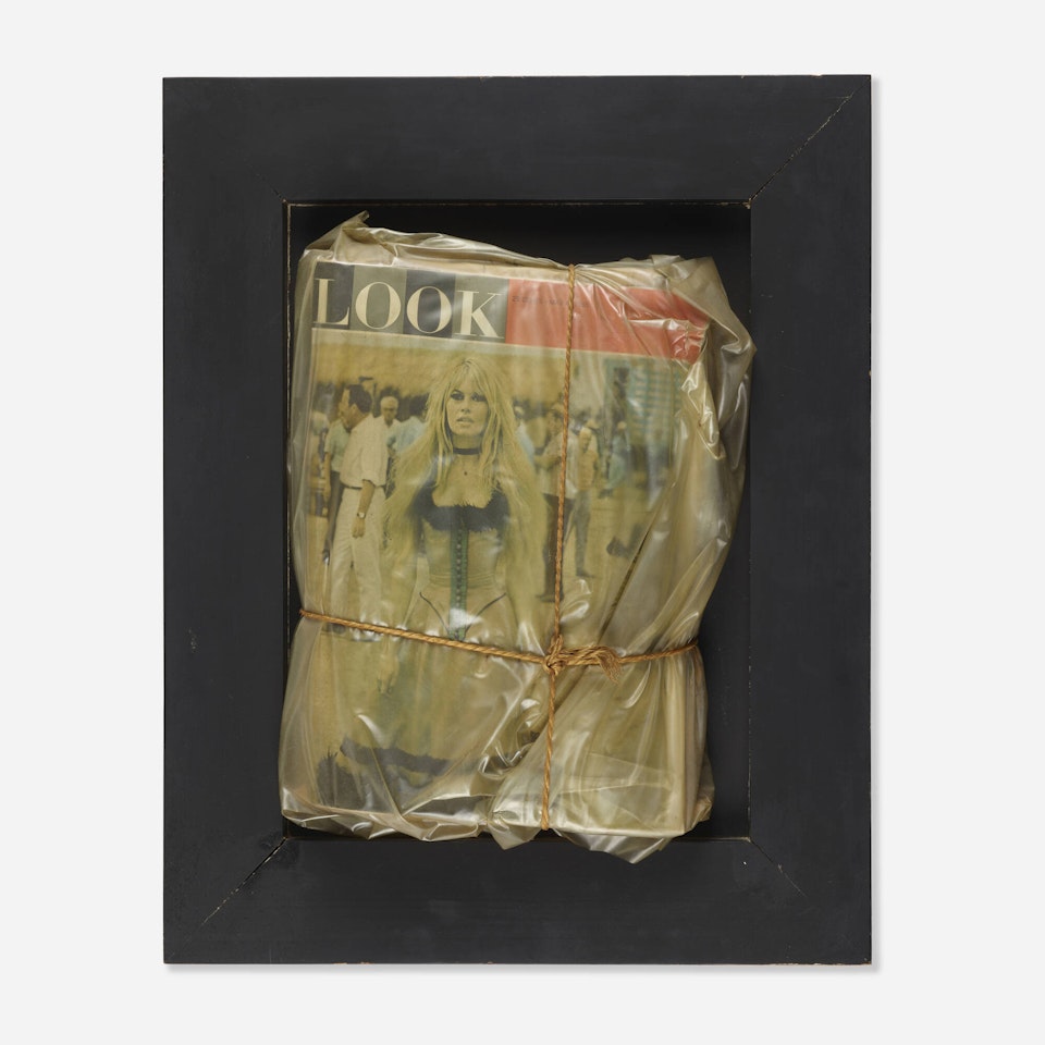 Look Magazine Empaqueté by Christo