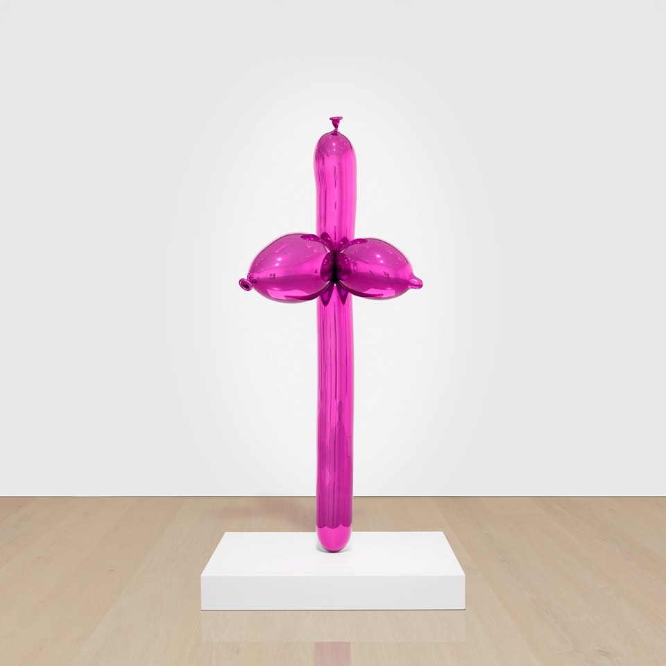 Balloon Venus Dolni Vestonice (Magenta) by Jeff Koons