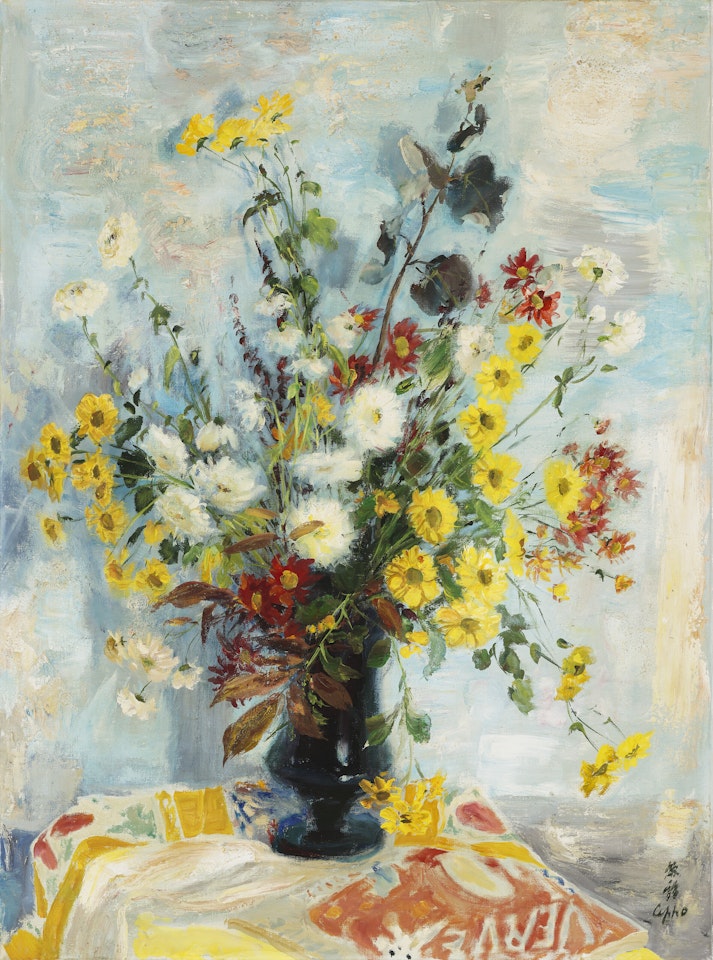 Les chrysanthèmes blancs et jaunes (White and Yellow Chrysanthemums) by Le Pho