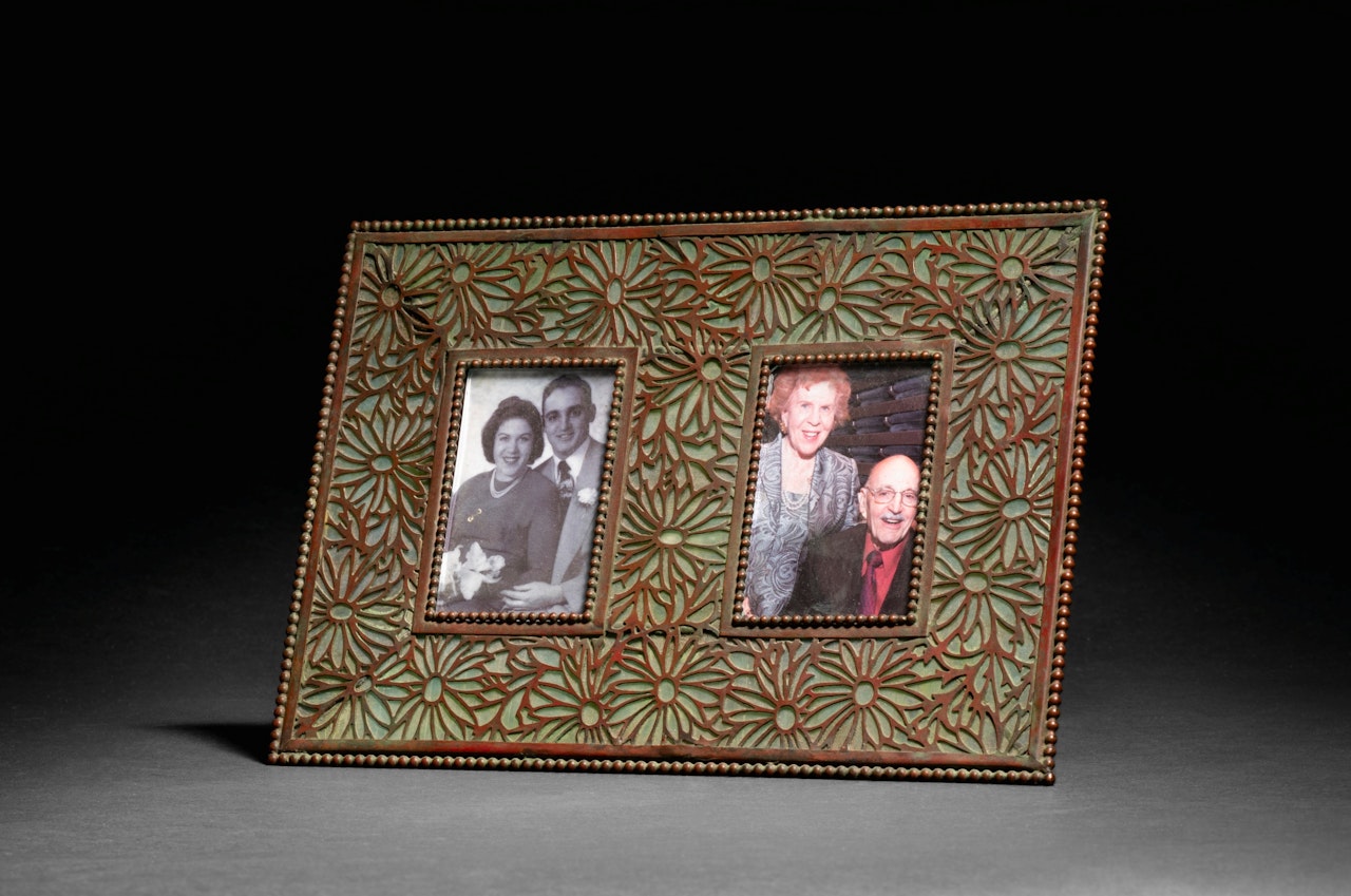 "Daisy" Double Photograph Frame by Tiffany Studios