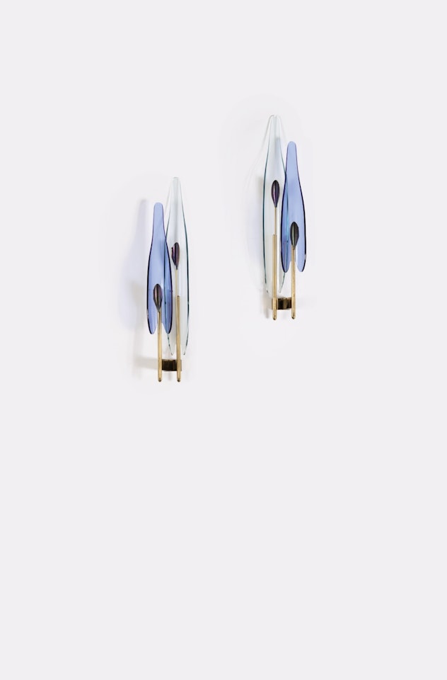 Pair of Dahlia wall lights, model n°1461 by Max Ingrand