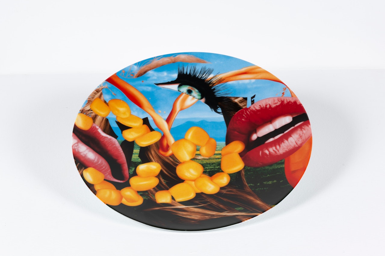 Lips by Jeff Koons