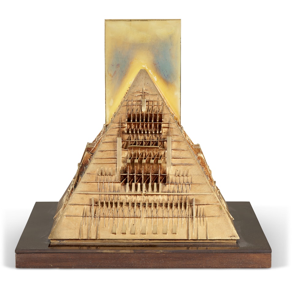 Il potere (Agamennone), studio by Arnaldo Pomodoro