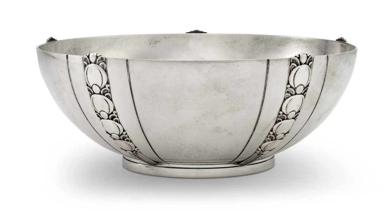 AN AMERICAN SILVER SALAD BOWL by Tiffany & Co.