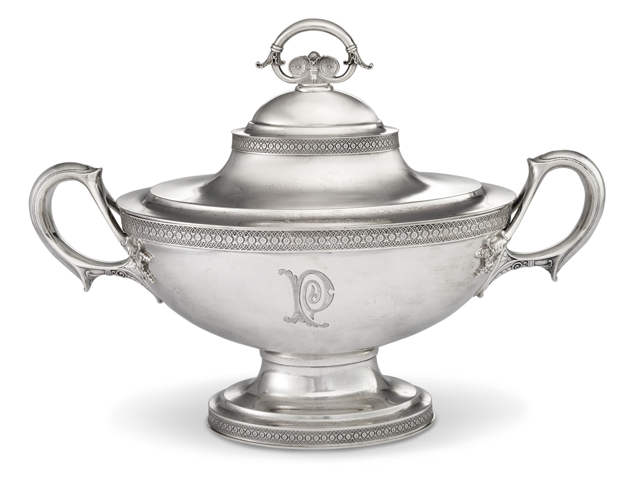 AN AMERICAN SILVER SOUP TUREEN by Tiffany & Co.