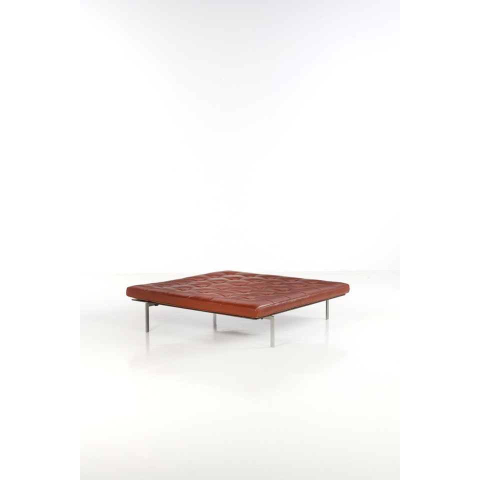 Model PK 80A; Daybed by Poul Kjaerholm