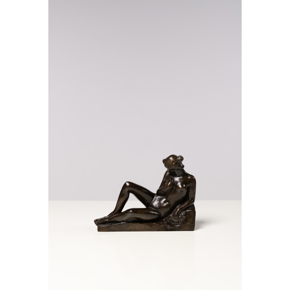 La Pudique by Aristide Maillol