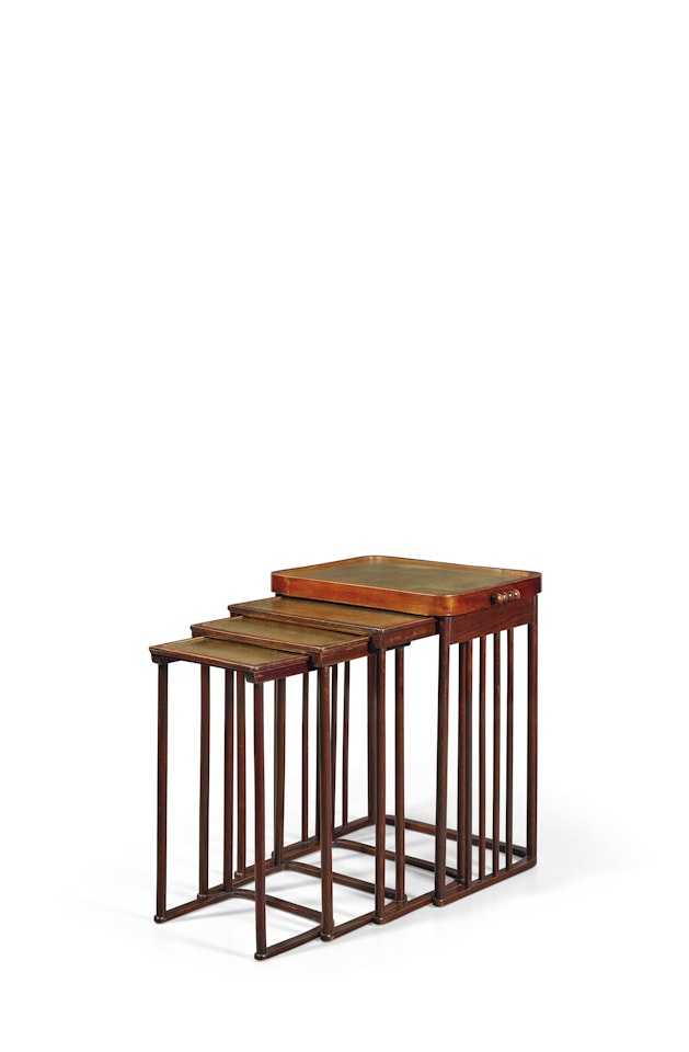Ensemble de quatre tables gigognes 'N. 986', le modèle créé vers 1905, édition Jacob & Joseph Kohn by Josef Hoffmann