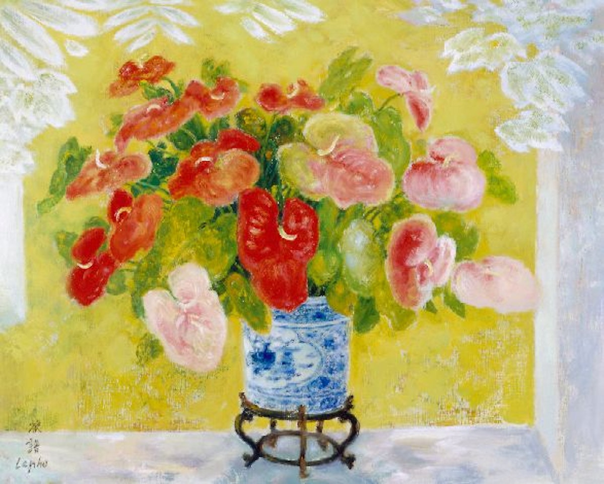 FLEURS DANS UN VASE CHINOIS by Le Pho