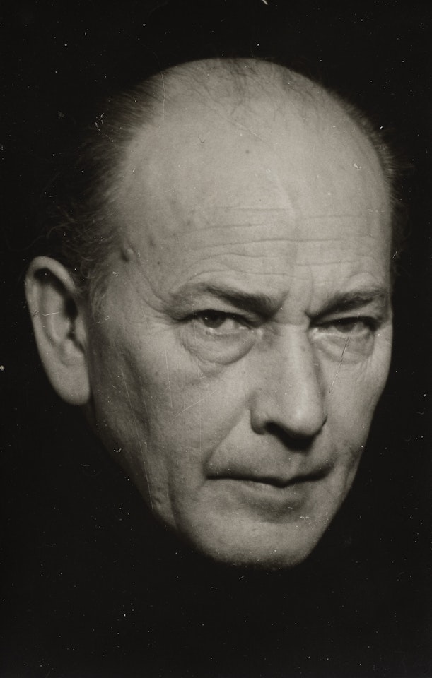 Hans Bellmer, années 1950 by Man Ray