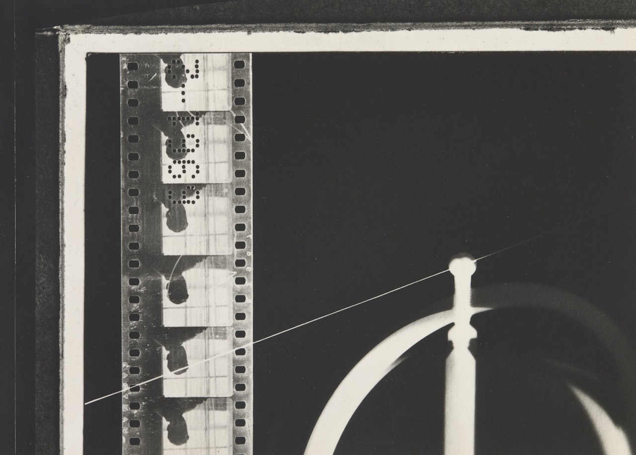 Sans titre (Rayographie) by Man Ray