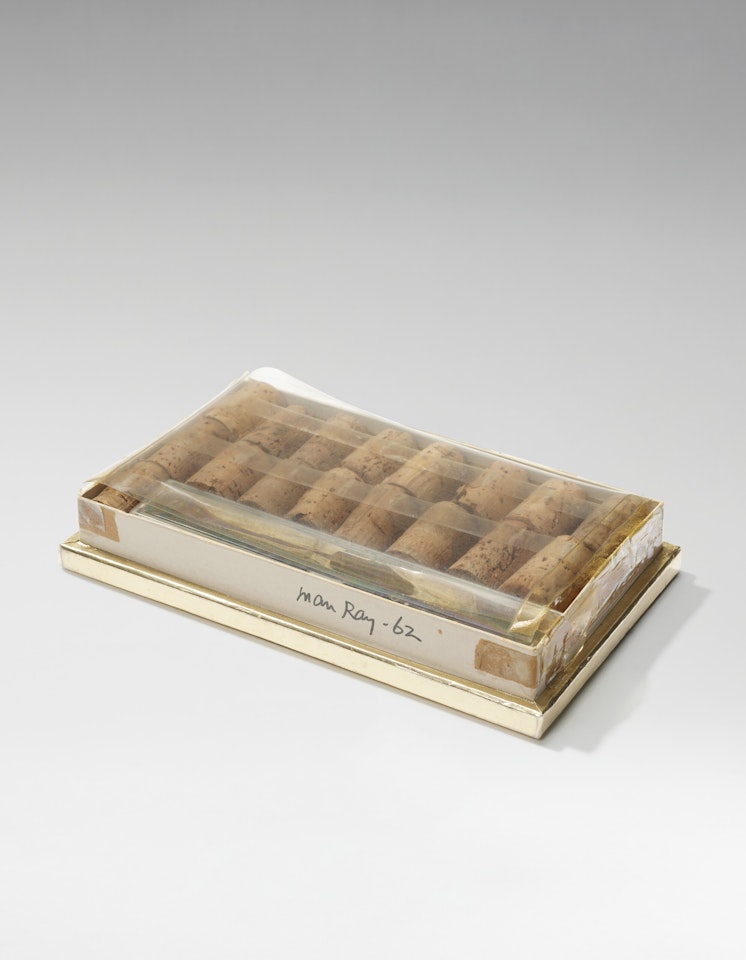 Une Baguette et sa bagatelle by Man Ray