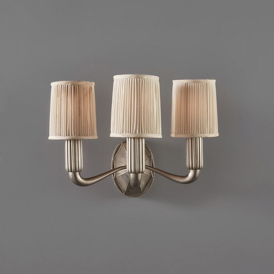 "Lotus" wall light, model no. 3056 AR/3668 NR by Emile-Jacques Ruhlmann