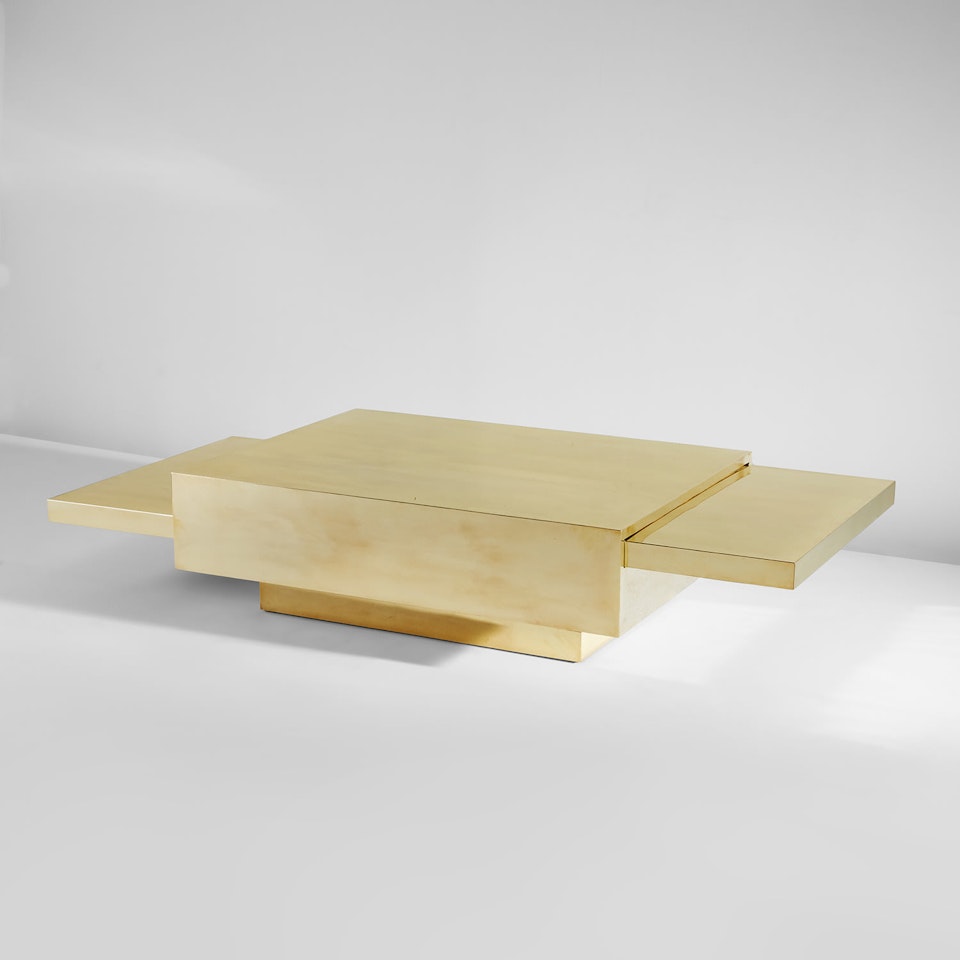 “2000” extendable coffee table, from the "Plurimi" series by Gabriella Crespi