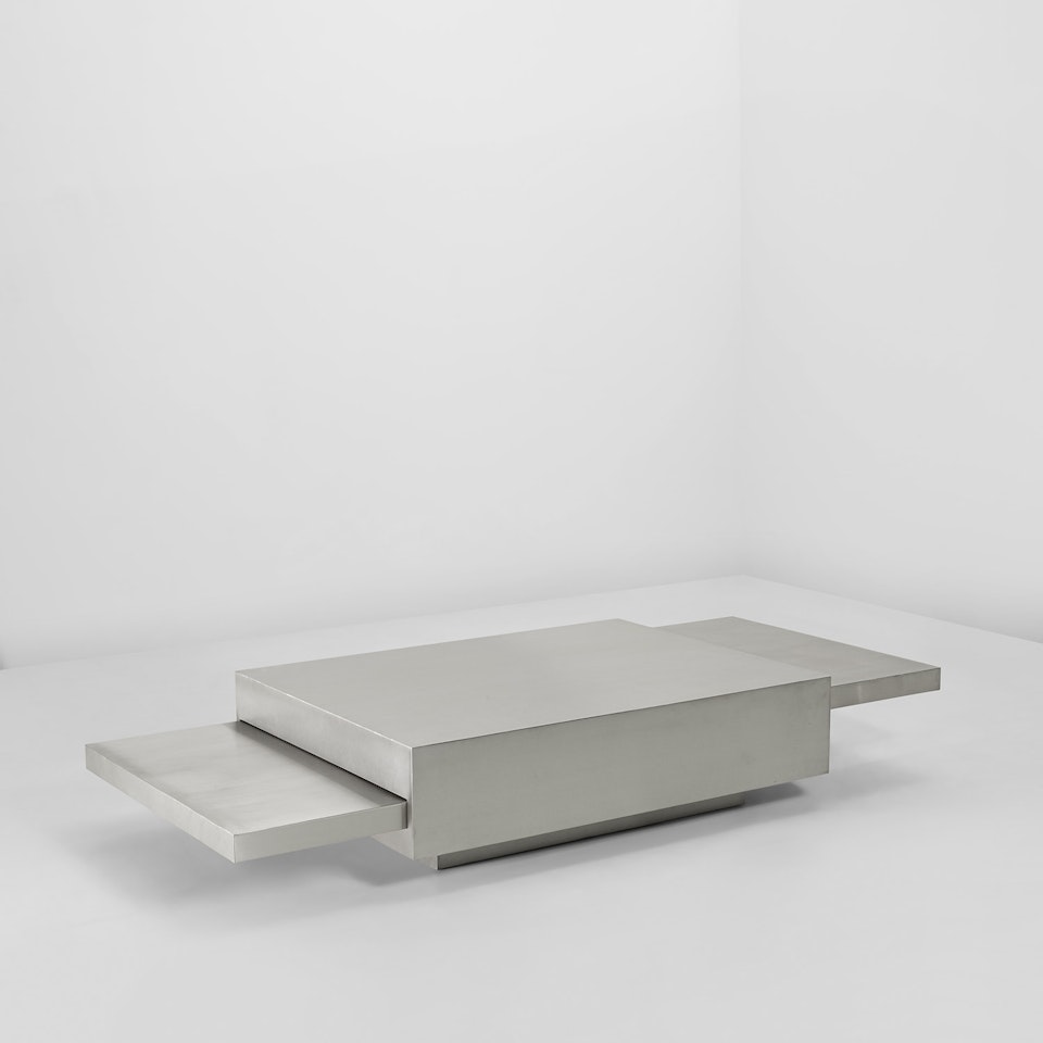 "2000" extendable coffee table, from the "Plurimi" series by Gabriella Crespi