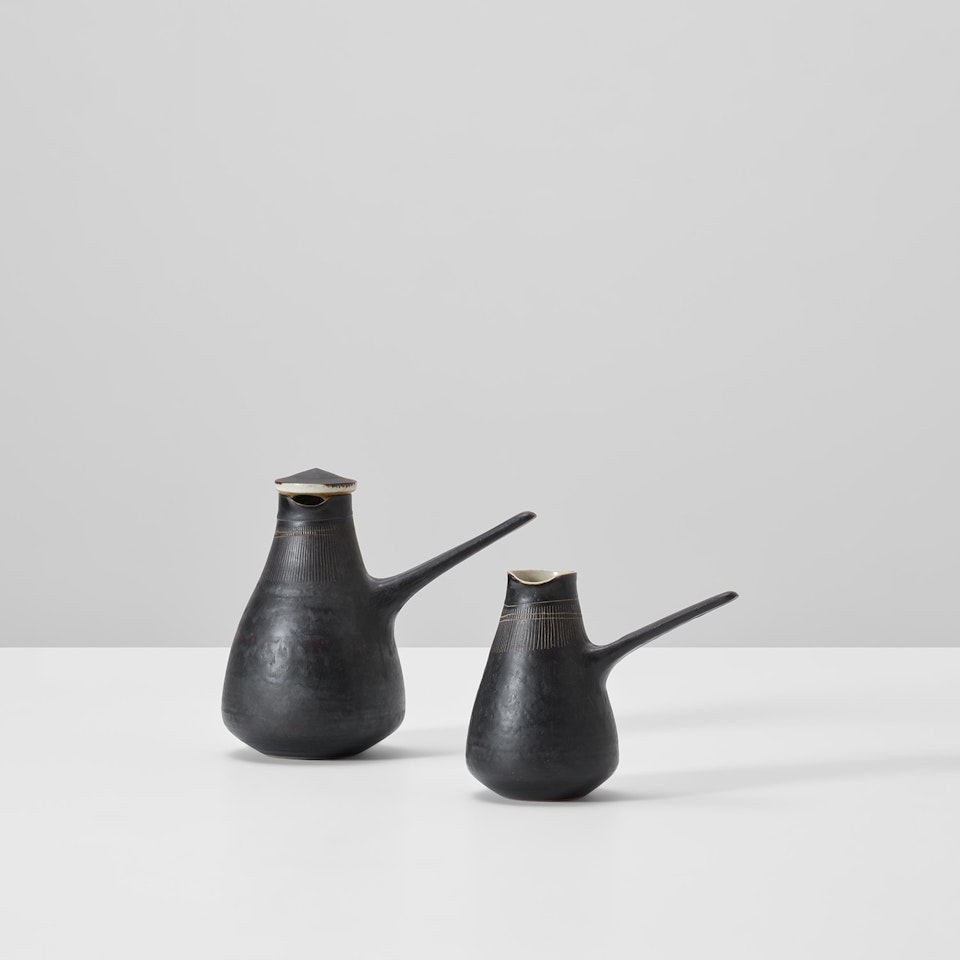Lidded coffee pot and milk jug by Lucie Rie