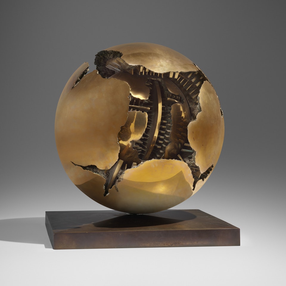 Sfera con sfera by Arnaldo Pomodoro