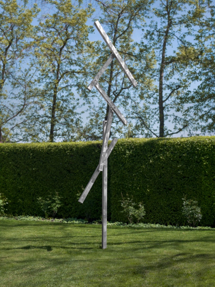 Five Lines Diagonal Jointed II by George Rickey