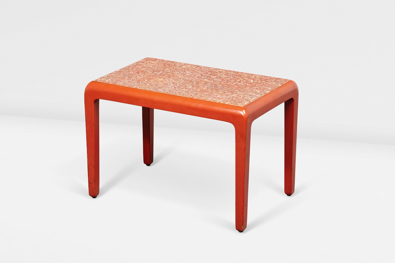Table basse by Jean Dunand