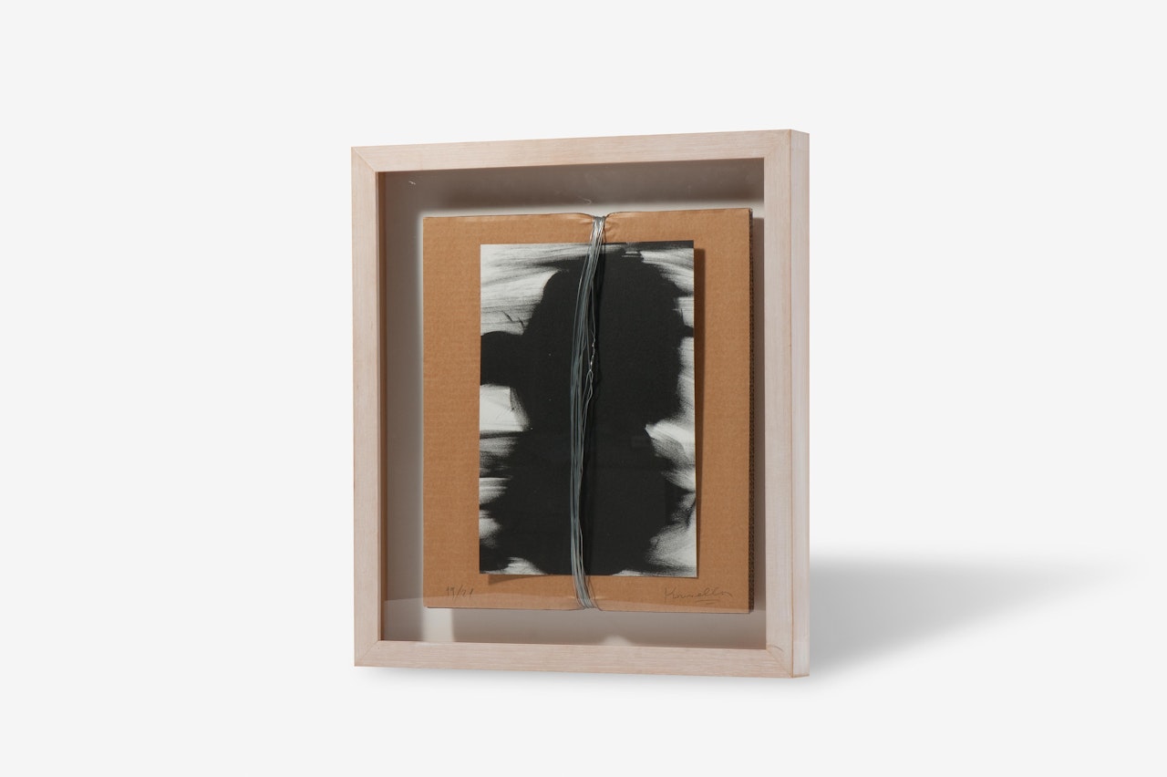 La ronda die ferro IV by Jannis Kounellis
