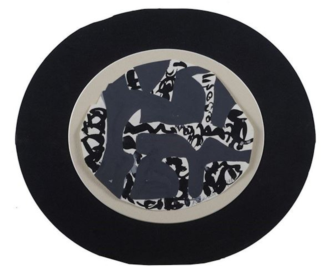Small Oval by Carla Accardi