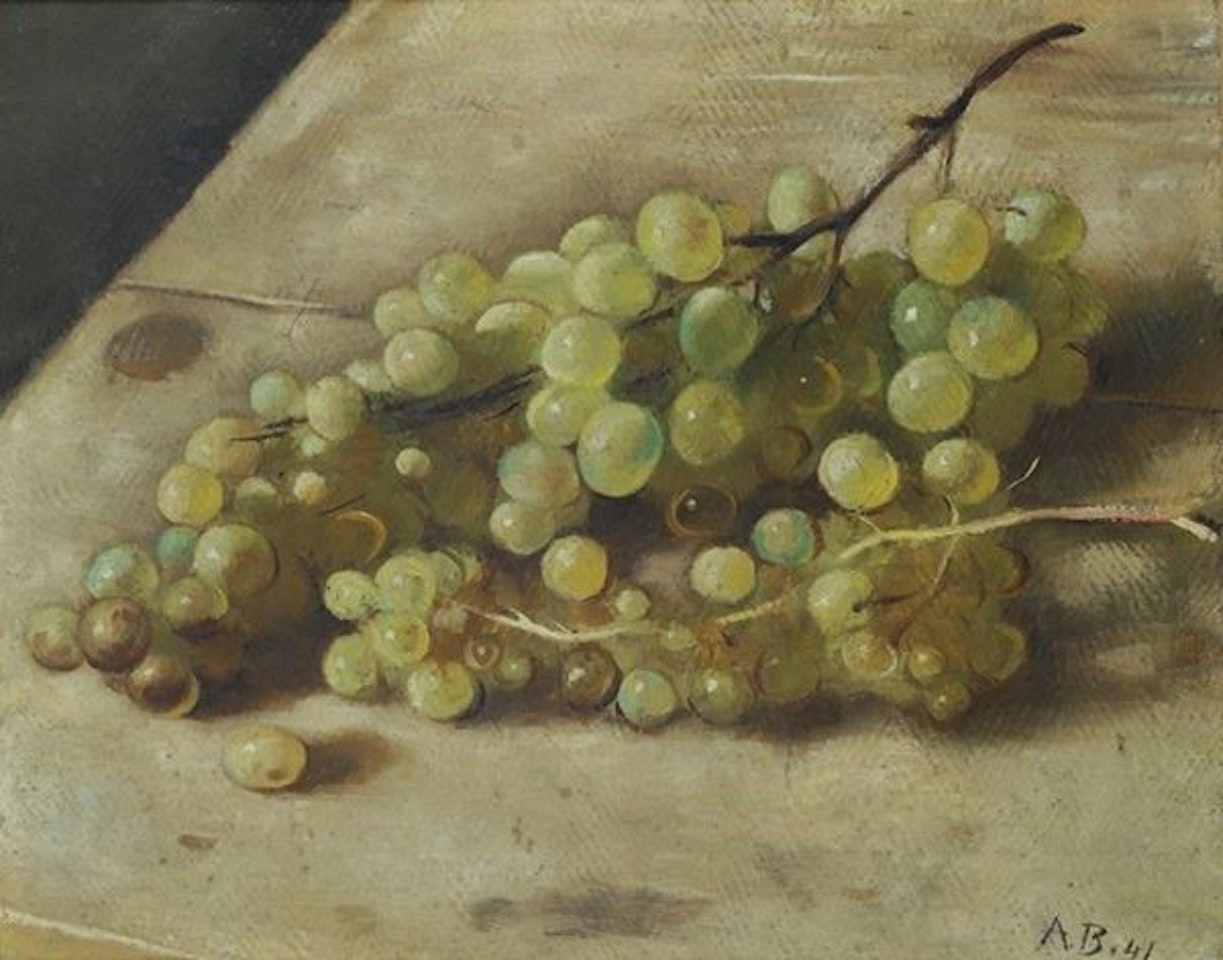 Grapes by Antonio Bueno