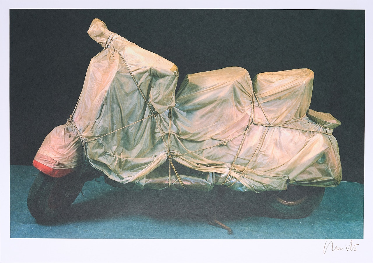 Wrapped Vespa, Project by Christo