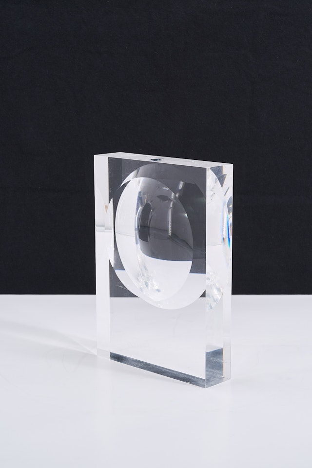 Lichtschleuse. by Adolf Luther