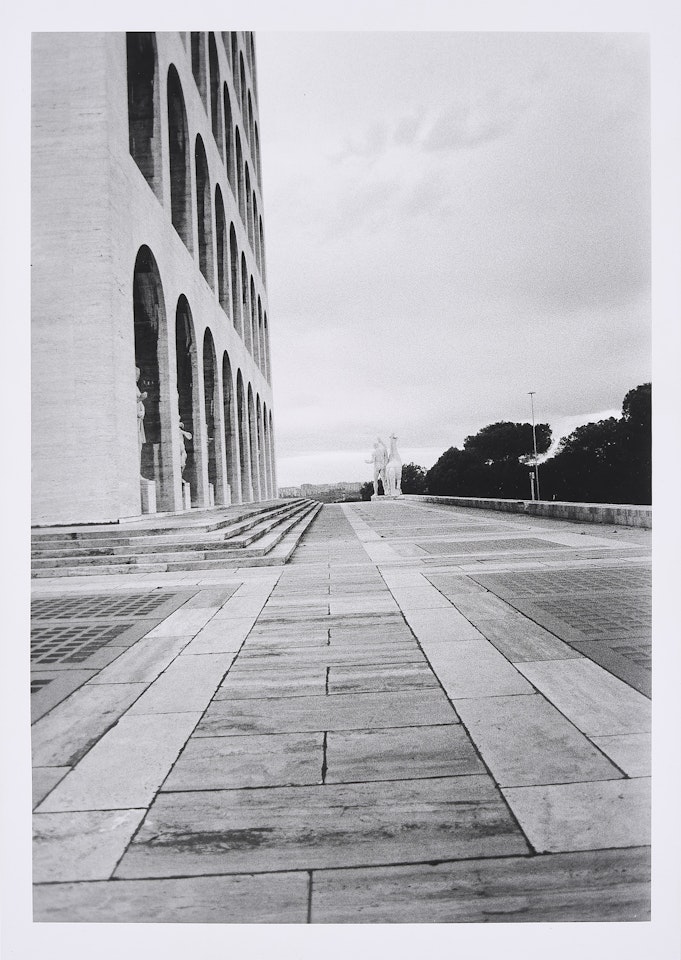 Palazzo della civilta italiana, Esposizione universale, Rom 1942. Ernesto B. La Padula, Giovanni Guerrini, Mario Romano. by Günther Förg
