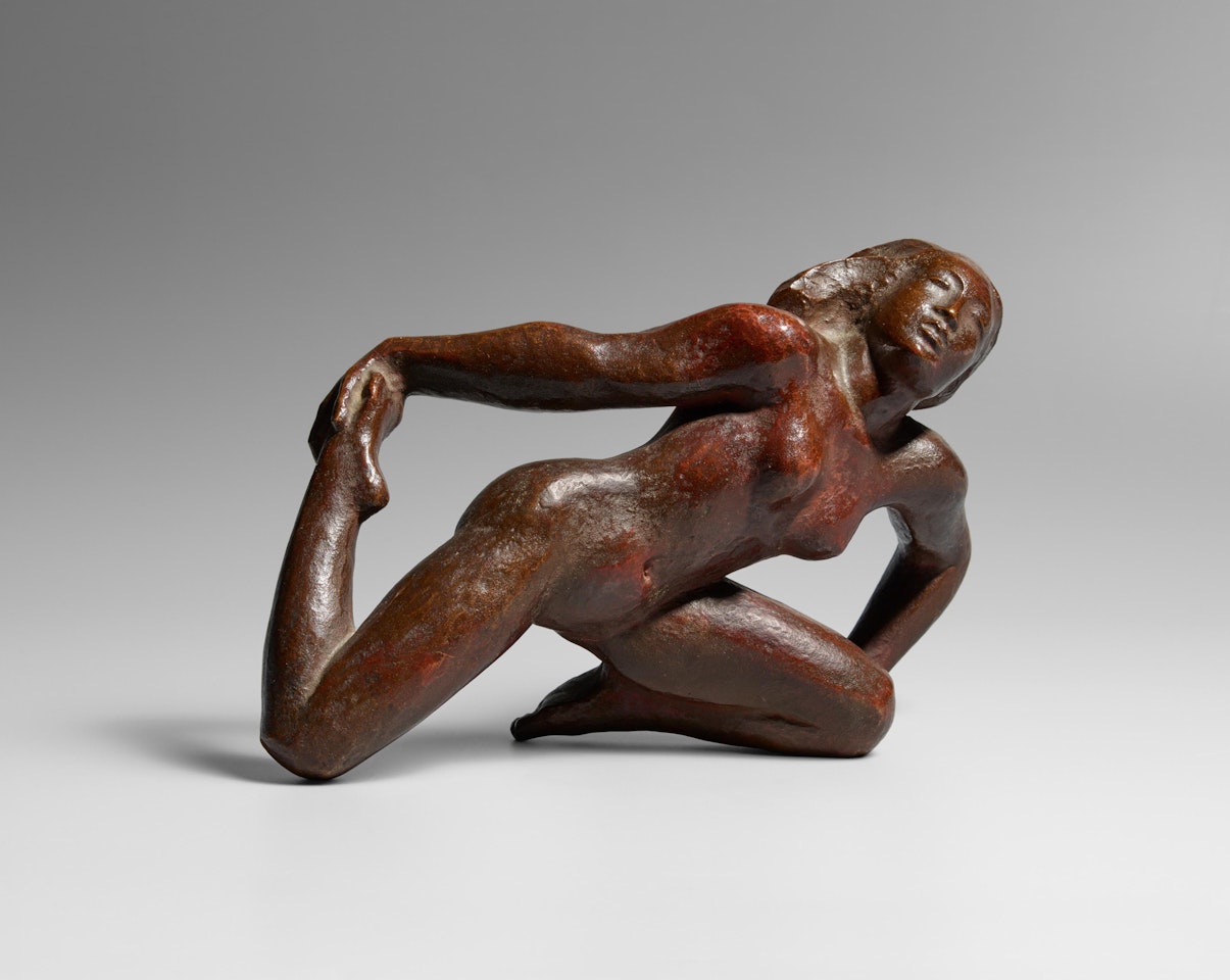 Kriechende (Kleine Kriechende). by Georg Kolbe