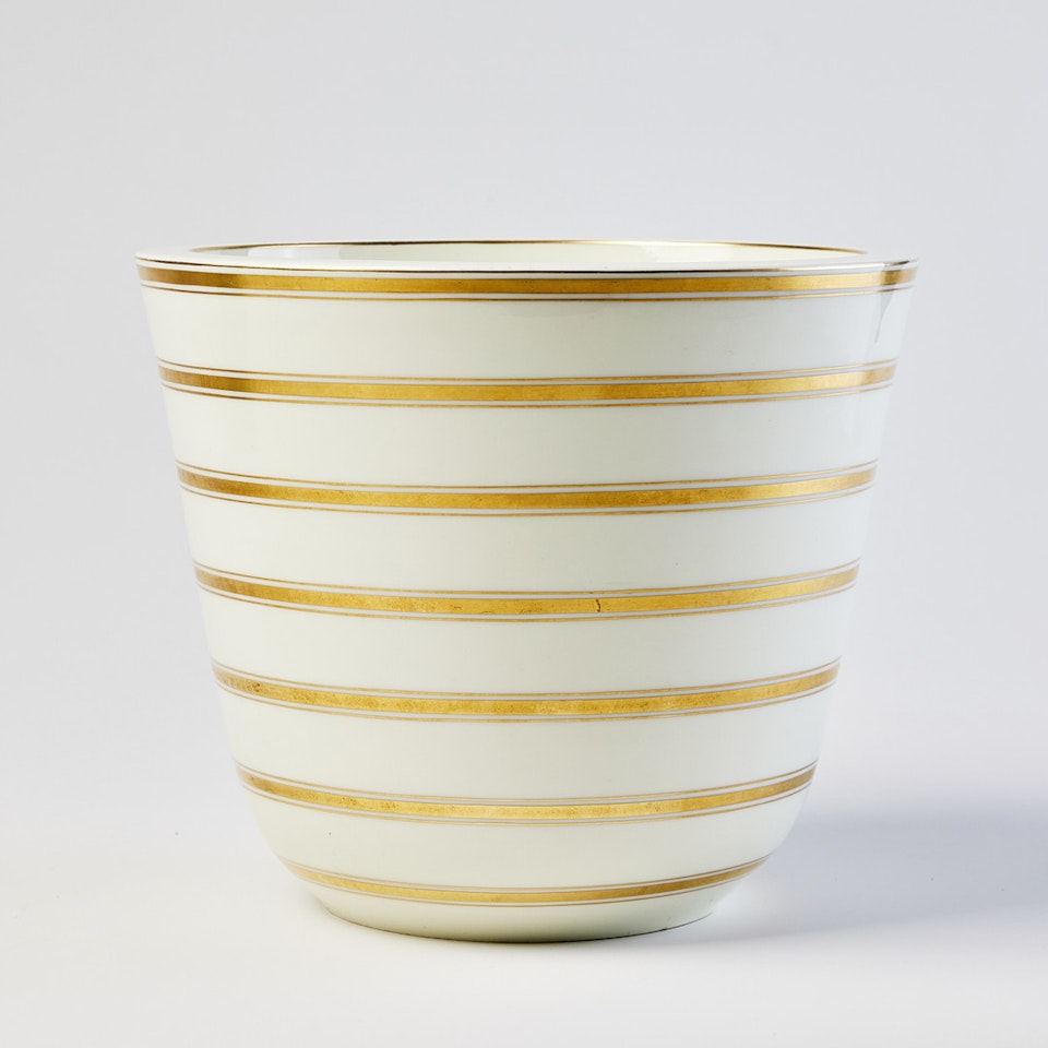 A “Cintra” bowl by Wilhelm Kage