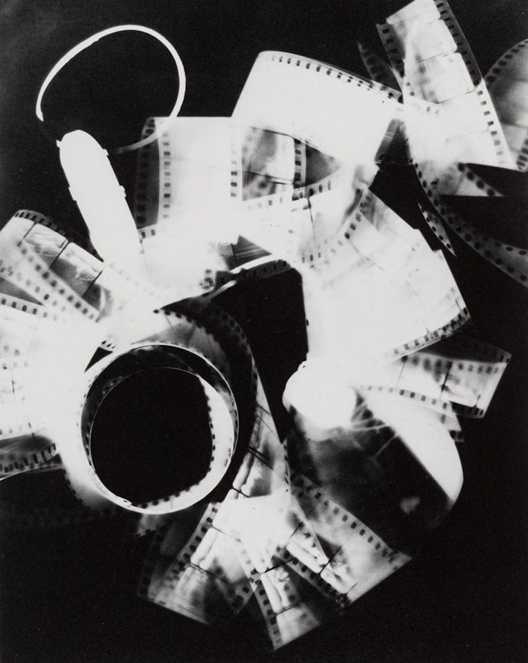 Rayographe by Man Ray