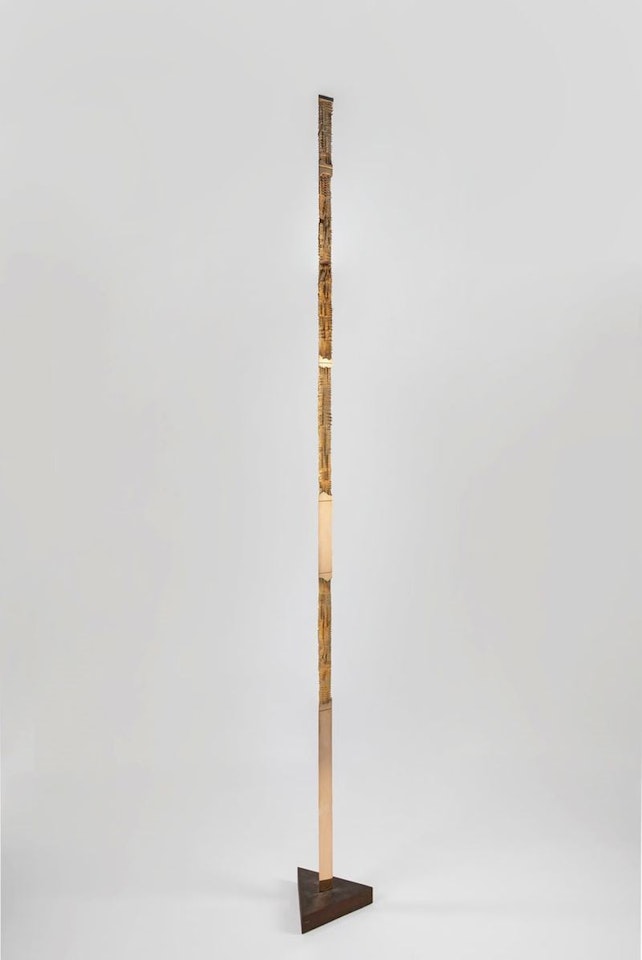 Asta cielare IV by Arnaldo Pomodoro