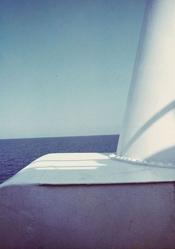 Images "sea", L"Île Rousse, from the series Kodachrome by Luigi Ghirri