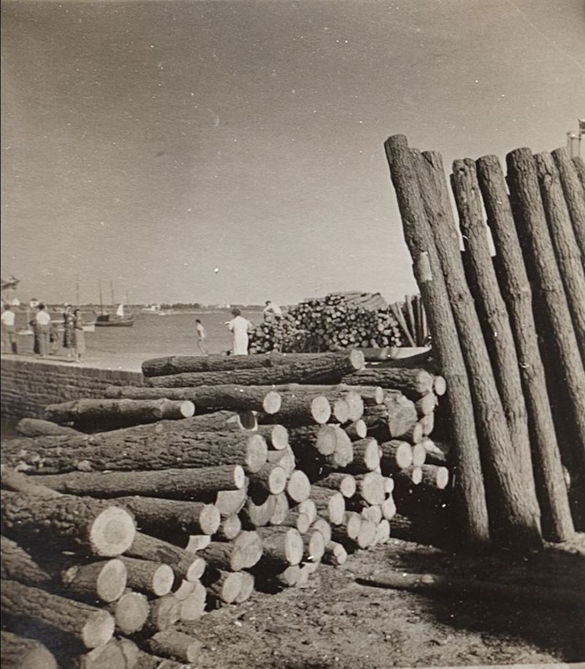 La Trinité-sur-Mer, Bretagne by Florence Henri