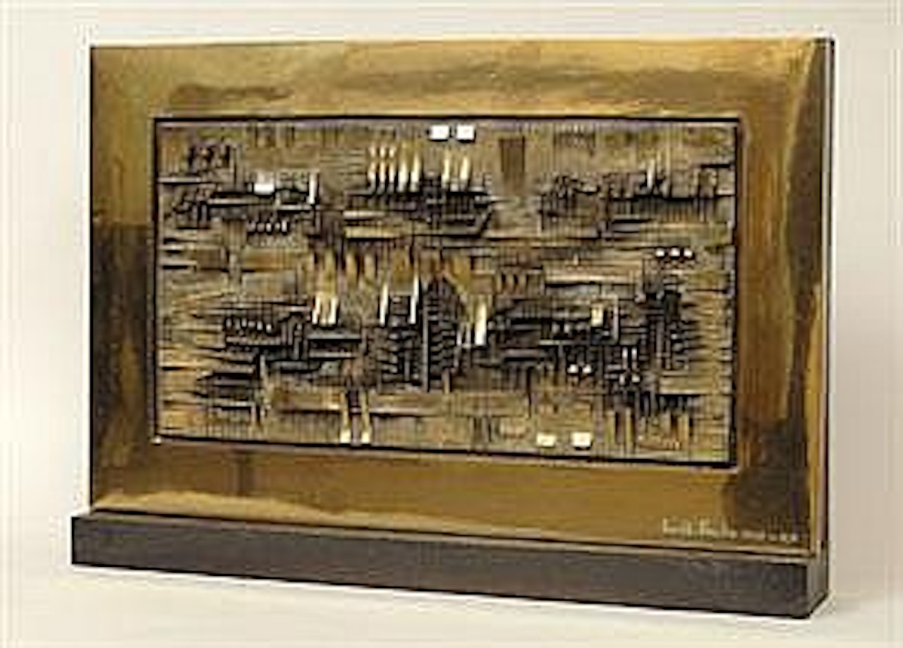 BASSORILIEVO by Arnaldo Pomodoro