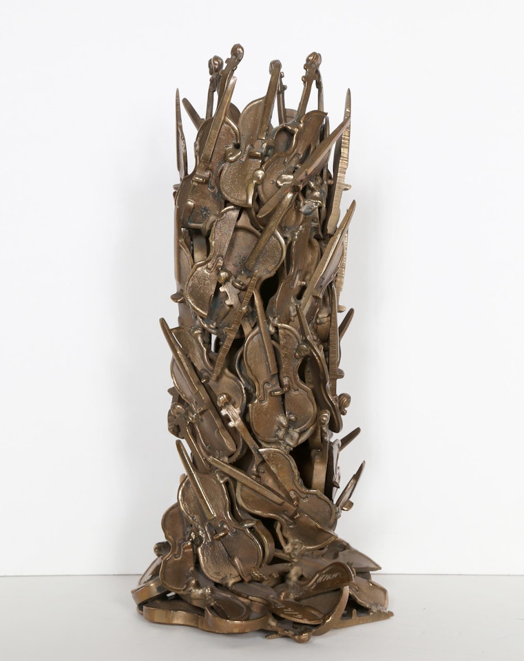 Accumulation of Violins by Arman